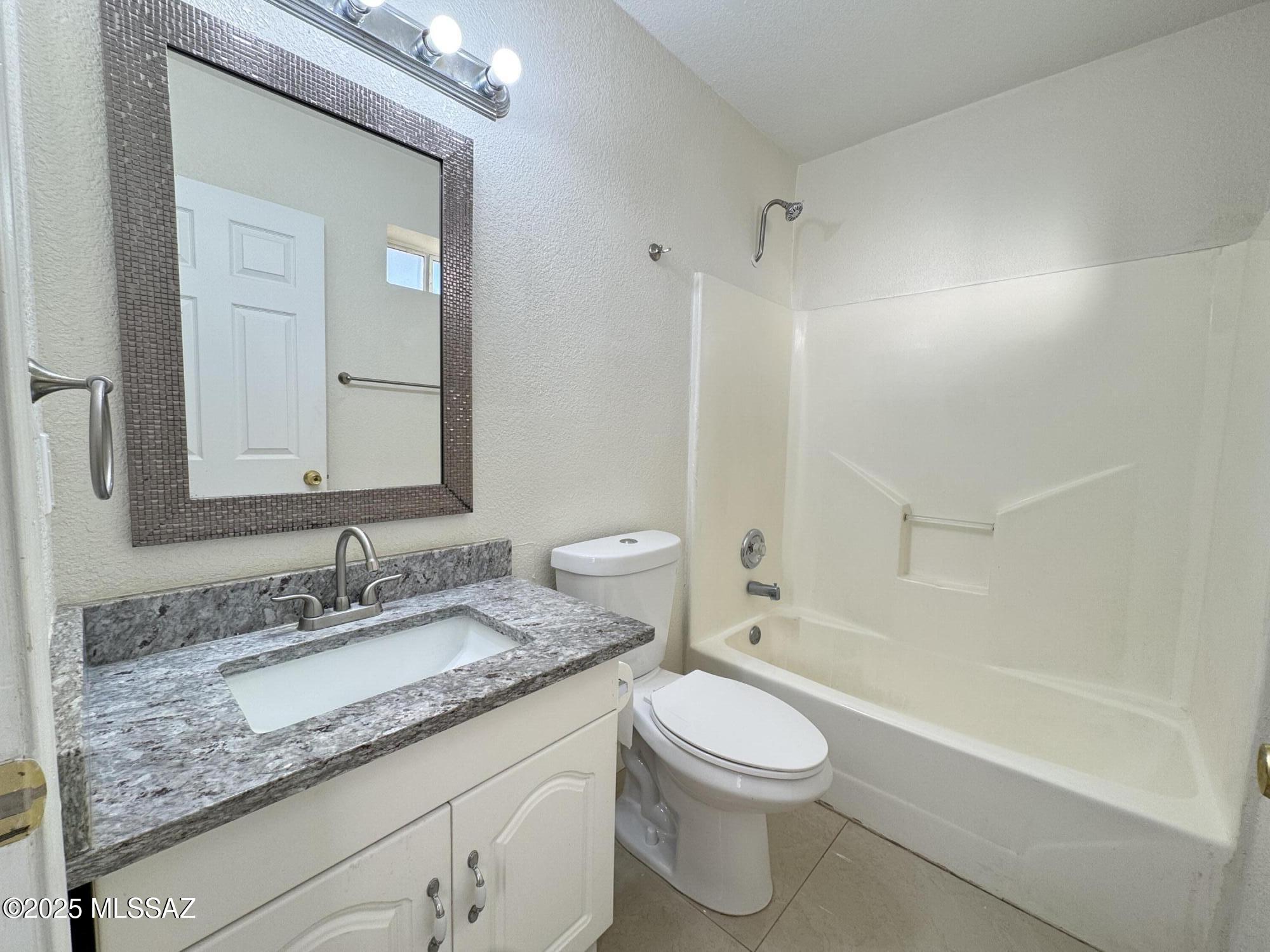 1228 Circulo Yerba Buena Rio Rico, AZ 85648 - Photo 10 of 16