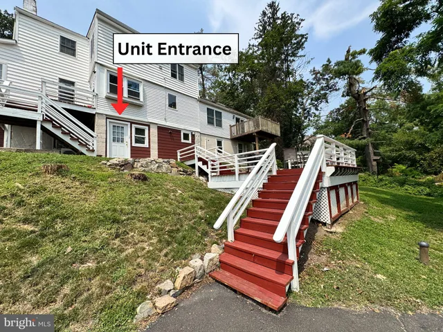 $2,300 | 5667 Old York Road, Unit 12, New Hope, PA 18938