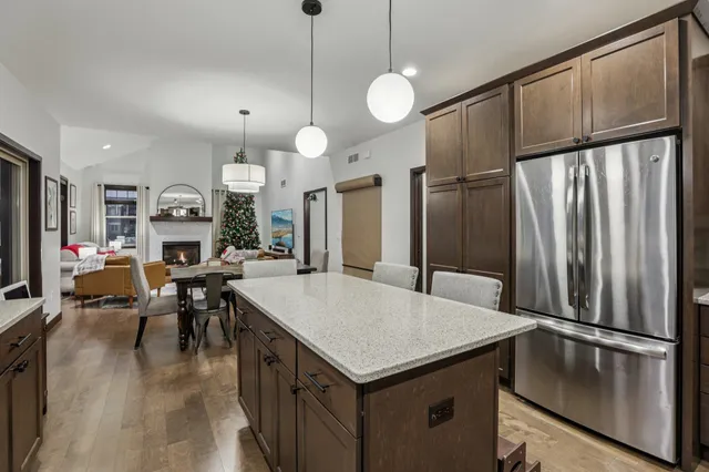 $550,000 | 704 Vineyard, Cambridge, WI 53523