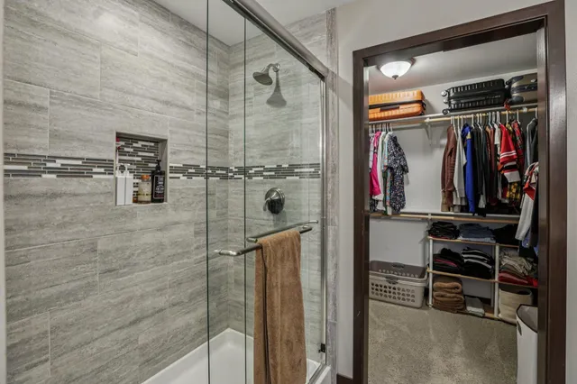 $550,000 | 704 Vineyard, Cambridge, WI 53523