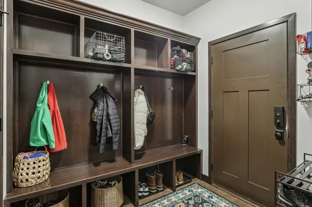 $550,000 | 704 Vineyard, Cambridge, WI 53523