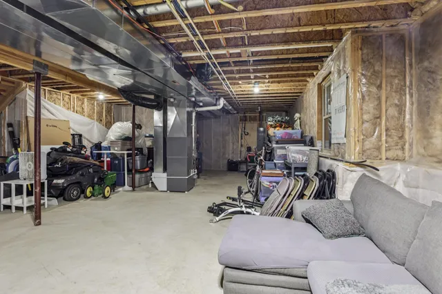 $550,000 | 704 Vineyard, Cambridge, WI 53523