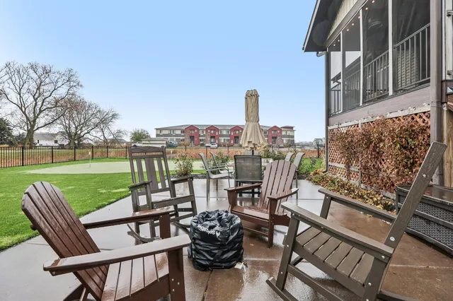 $550,000 | 704 Vineyard, Cambridge, WI 53523