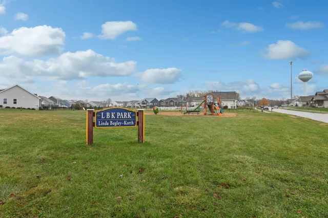 $550,000 | 704 Vineyard, Cambridge, WI 53523