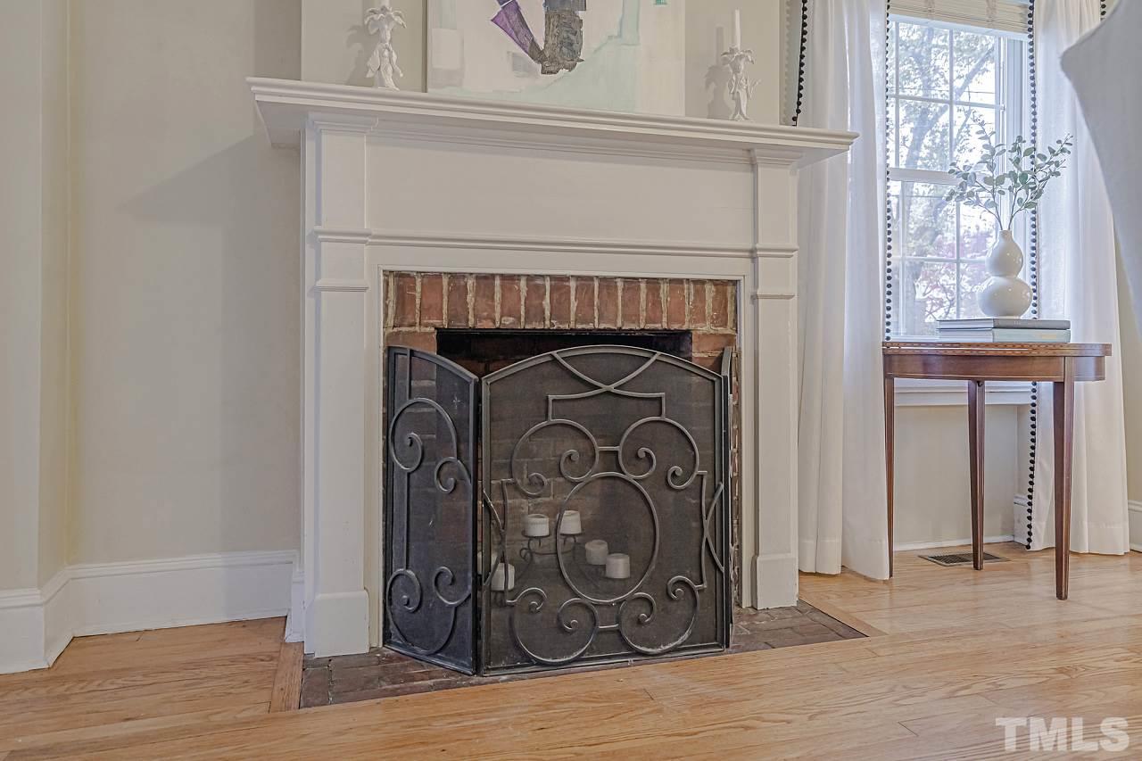 107 Hudson Street Raleigh, NC 27608 - Photo 9 of 28
