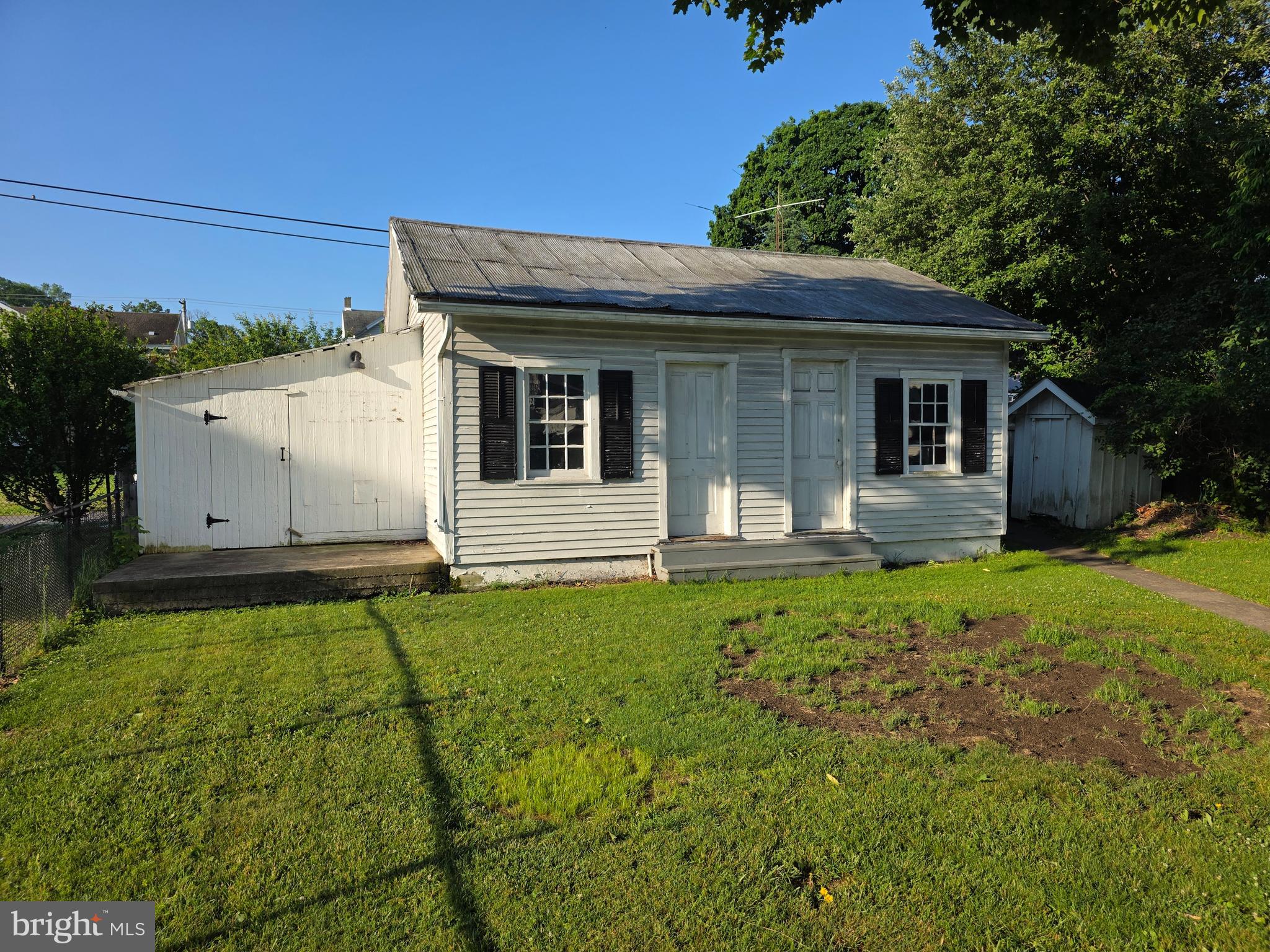 650 North 2nd Street Lykens, PA 17048 - Photo 11 of 50