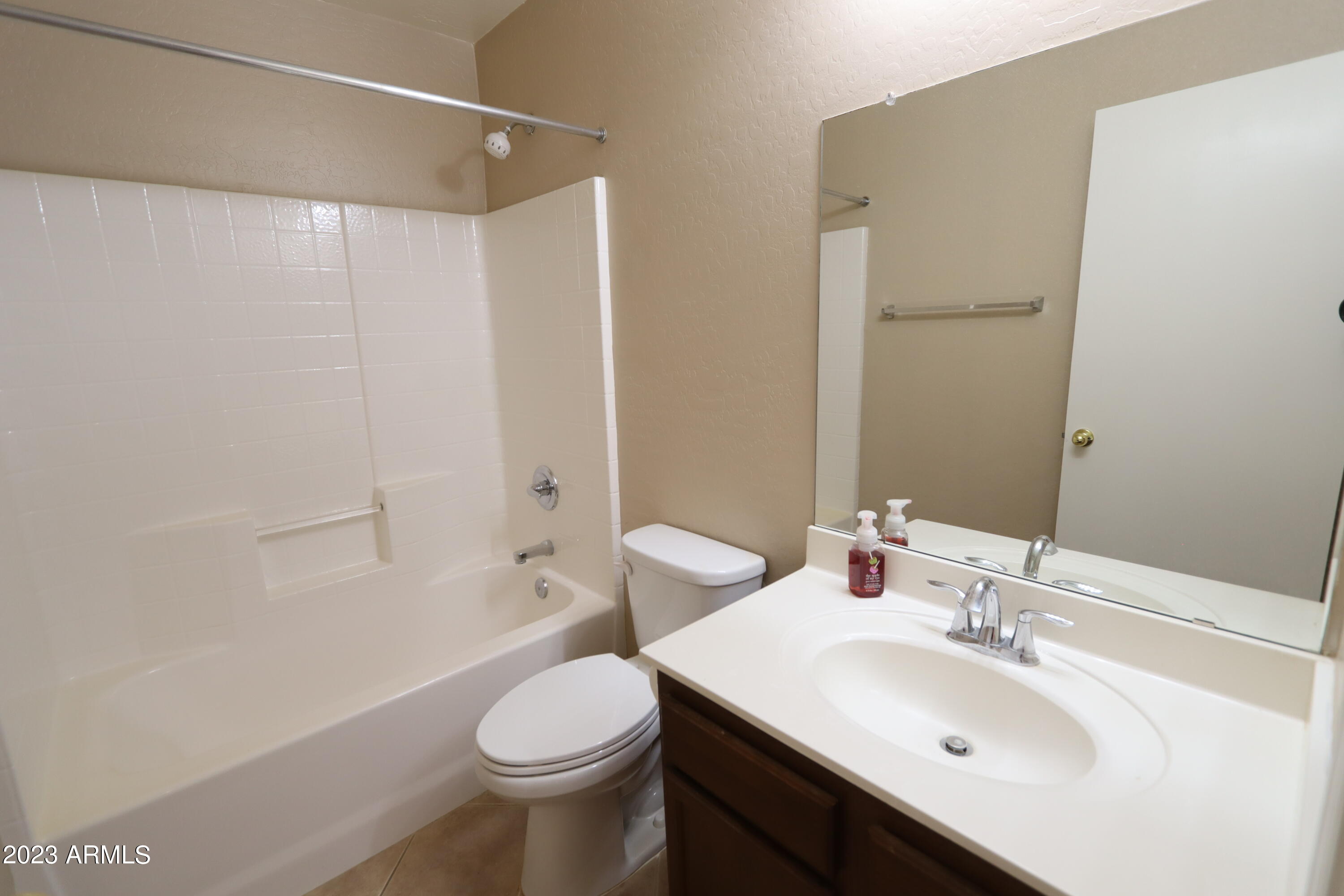 3240 West Tanner Ranch Road San Tan Valley, AZ 85144 - Photo 13 of 17 IMG_0605
