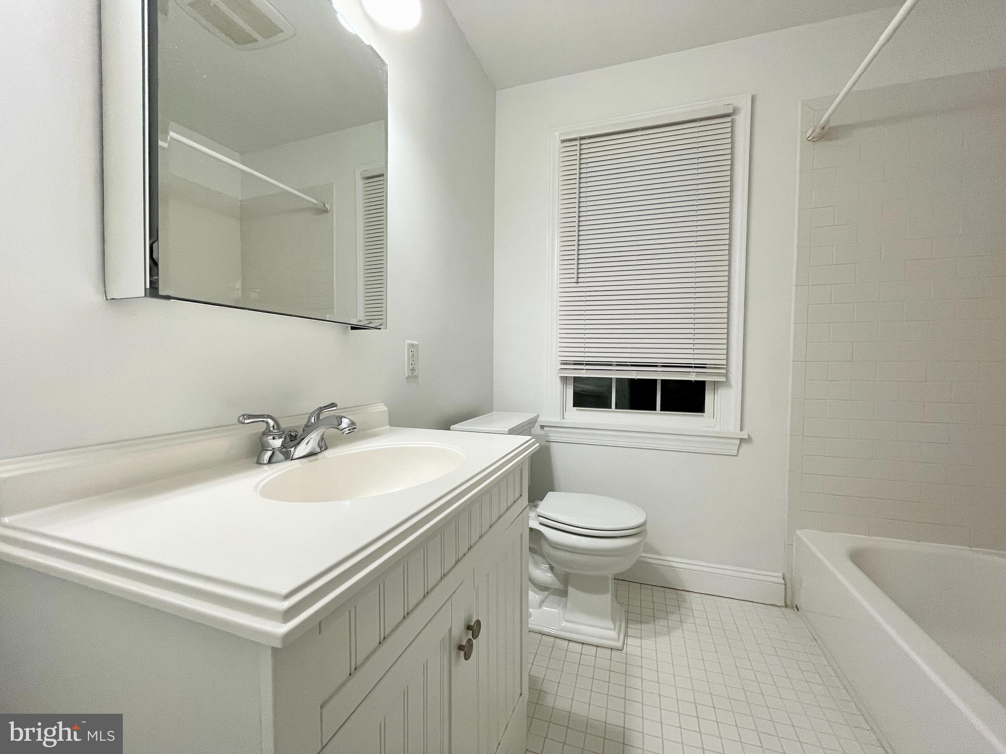 236 Bailey Road Bryn Mawr, PA 19010 - Photo 11 of 19 Hall Bath (Upper Level)