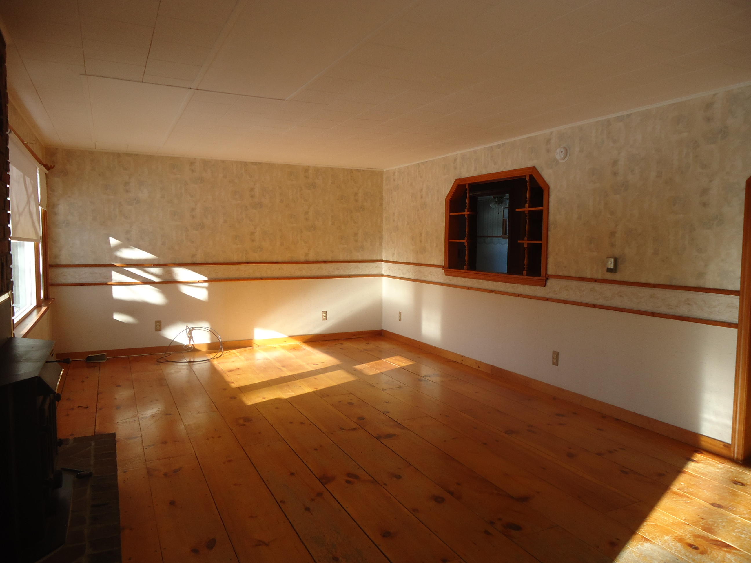 554 Buckfield Road South Paris, ME 04281 - Photo 7 of 34 DSC06951