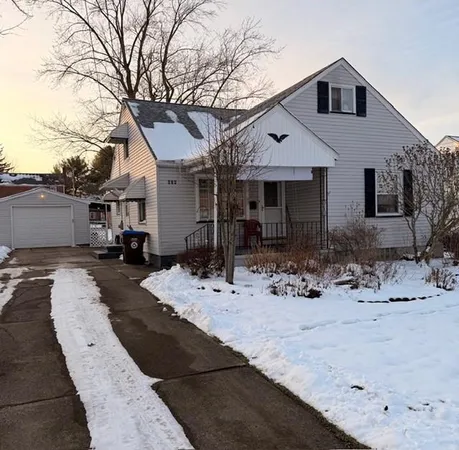 $136,900 | 834 Spencer Avenue, Sharon, PA 16146