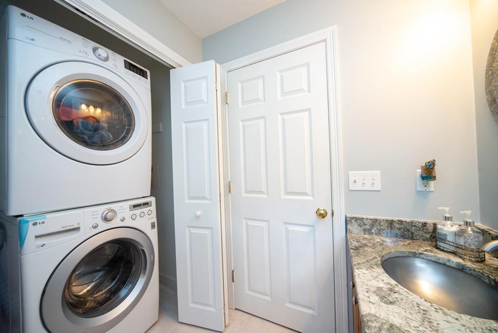16 Cadman Road Mendon, MA 01756 - Photo 20 of 41 Gallery Image 20