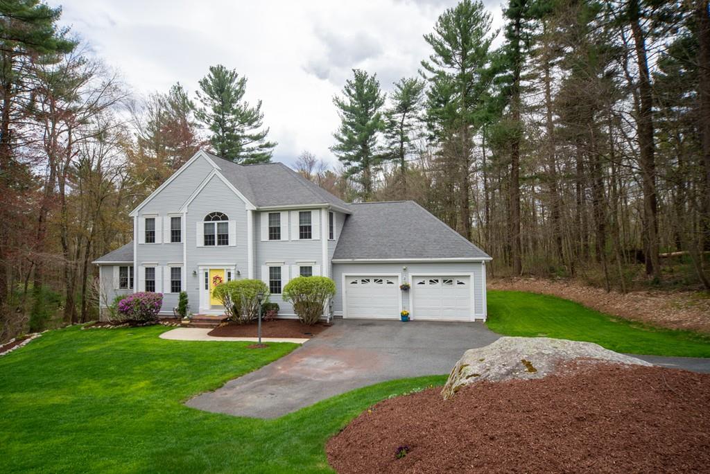 16 Cadman Road Mendon, MA 01756 - Photo 3 of 41 Gallery Image 3