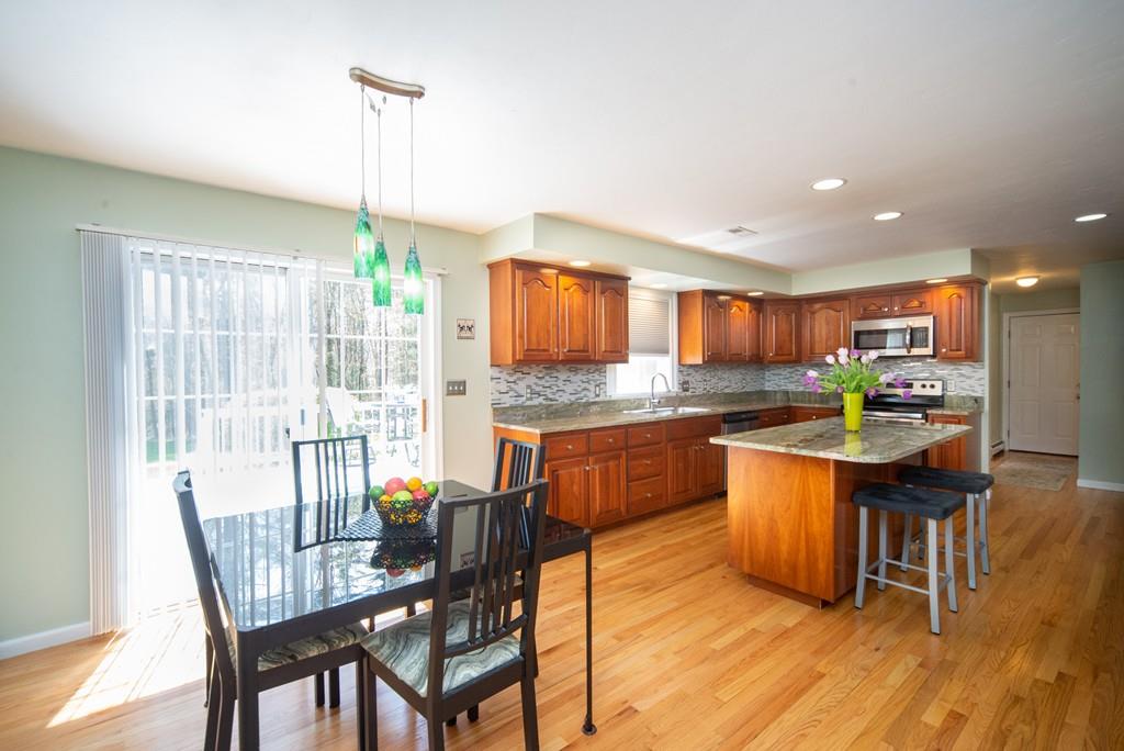 16 Cadman Road Mendon, MA 01756 - Photo 4 of 41 Gallery Image 4