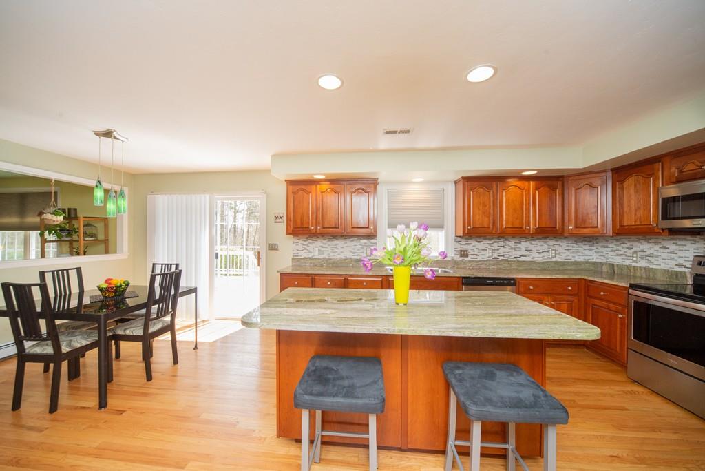16 Cadman Road Mendon, MA 01756 - Photo 9 of 41 Gallery Image 9