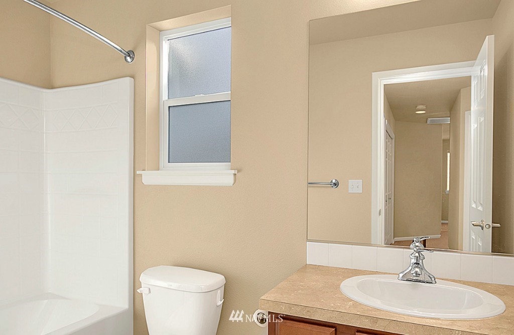 1207 231st Street Southwest Bothell, WA 98021 - Photo 11 of 18