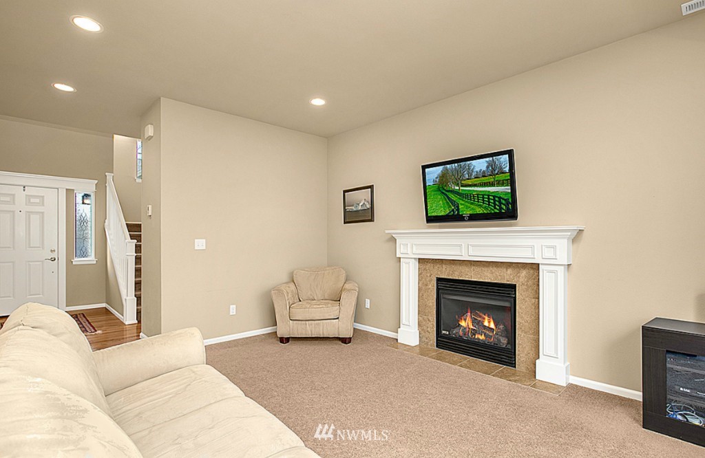 1207 231st Street Southwest Bothell, WA 98021 - Photo 7 of 18