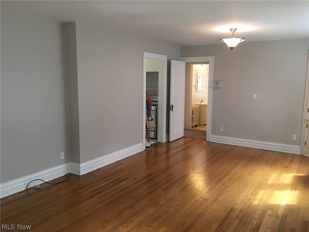 1715 Edgefield Road Lyndhurst, OH 44124 - Photo 5 of 16 Gallery Image 5
