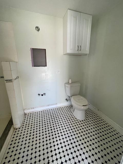 450 Lilac Lane Rio Linda, CA 95673 - Photo 10 of 12 a bathroom with a toilet and a shower