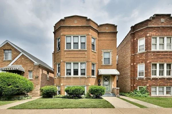 $500,000 | 1835 Home Avenue, Berwyn, IL 60402