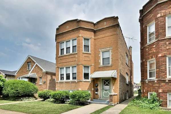 $500,000 | 1835 Home Avenue, Berwyn, IL 60402