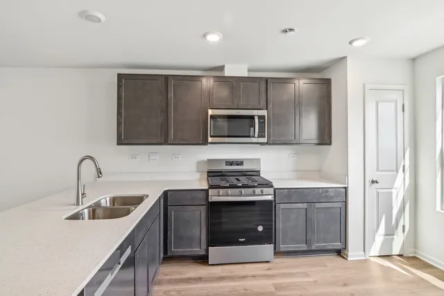 $349,990 | 17311 Ulster Drive, Tinley Park, IL 60477