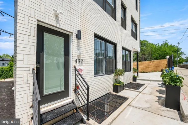 $1,170,000 | 4921 Chester Avenue, Philadelphia, PA 19143