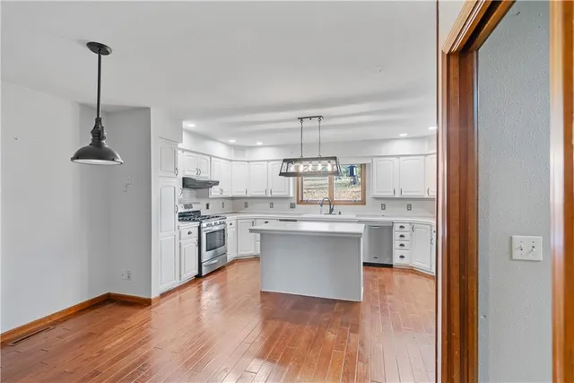 $415,000 | 5032 Highway 75, Independence, KS 67301