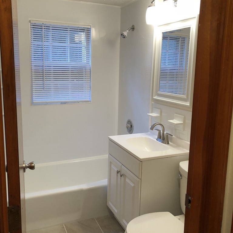 190 Upper County Road, Unit 7 Dennis, MA 02639 - Photo 3 of 9 Gallery Image 3