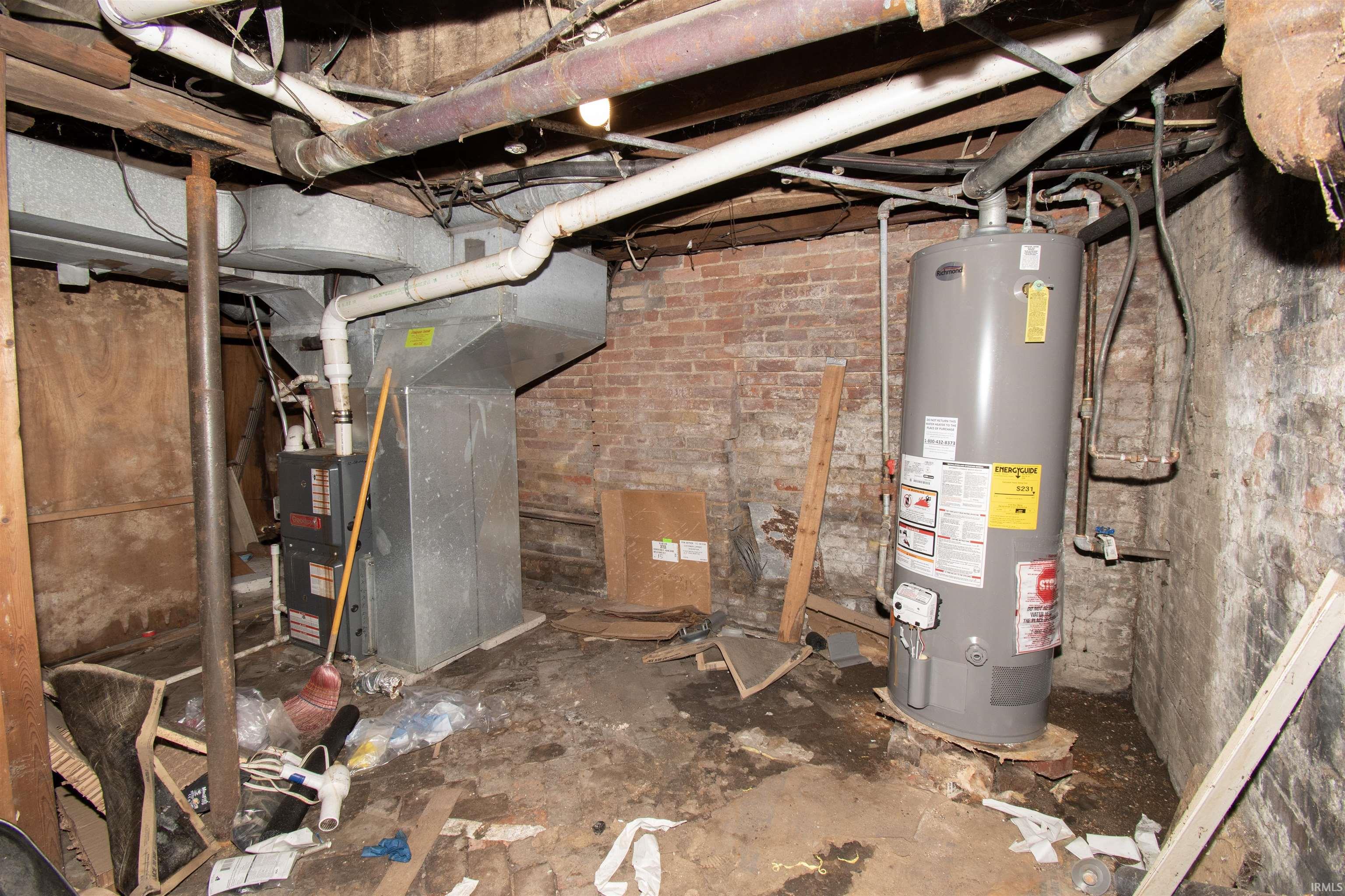 504 McLean Street Ligonier, IN 46767 - Photo 17 of 18