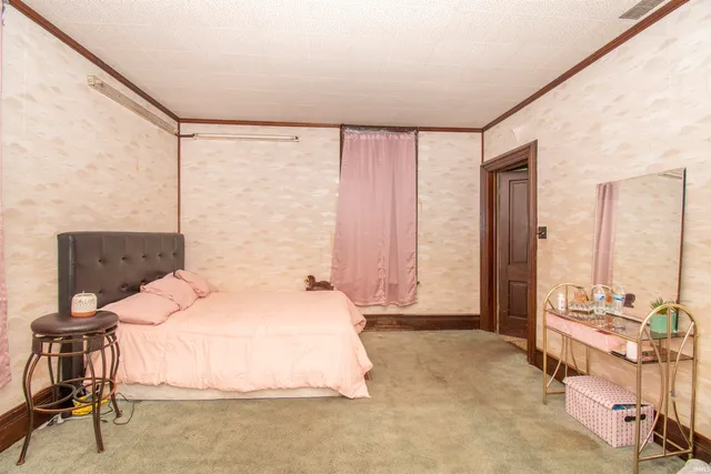 $90,000 | 504 McLean Street, Ligonier, IN 46767