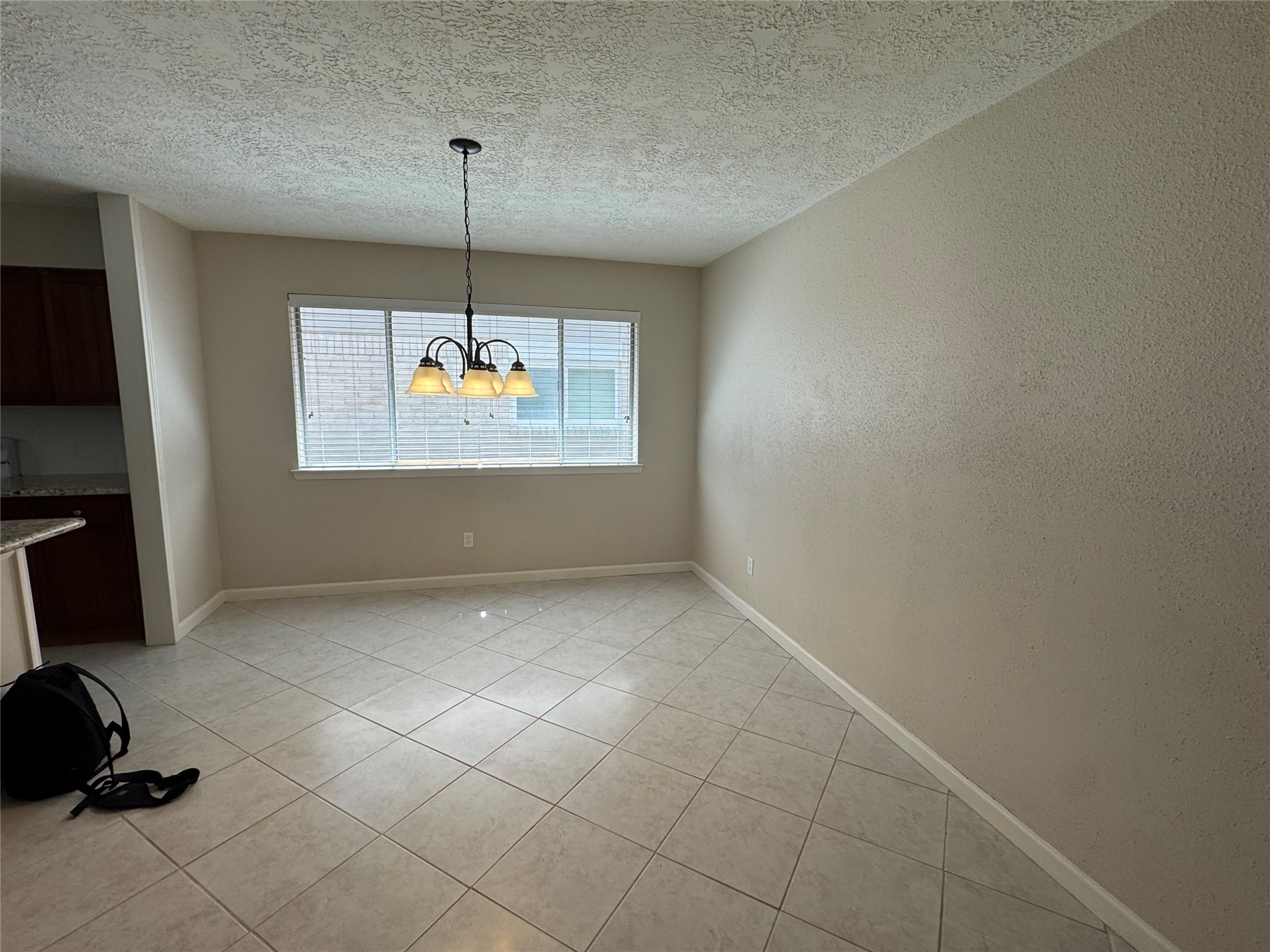 2519 Wheelwright Lane Friendswood, TX 77546 - Photo 7 of 11