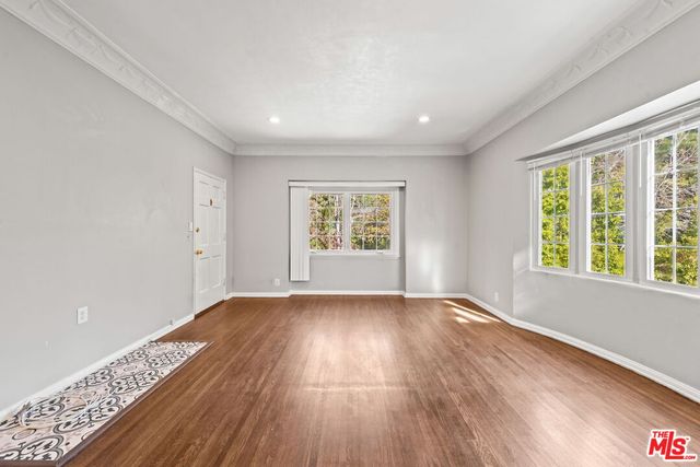 $3,300 | 8028 Hollywood Boulevard, Los Angeles, CA 90046