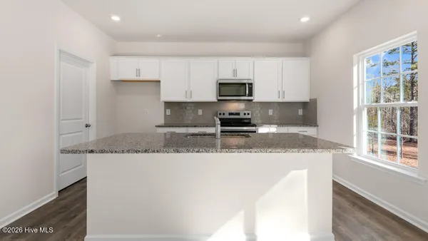 $379,940 | 3060 Platinum Circle, West End, NC 27376