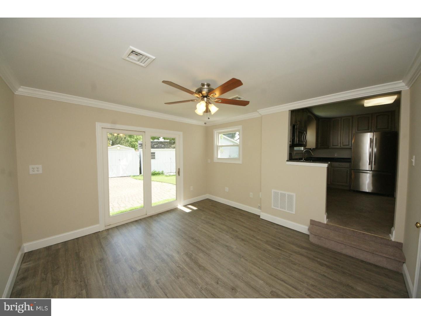 40 Claude Road Hamilton, NJ 08620 - Photo 13 of 25 Gallery Image 13