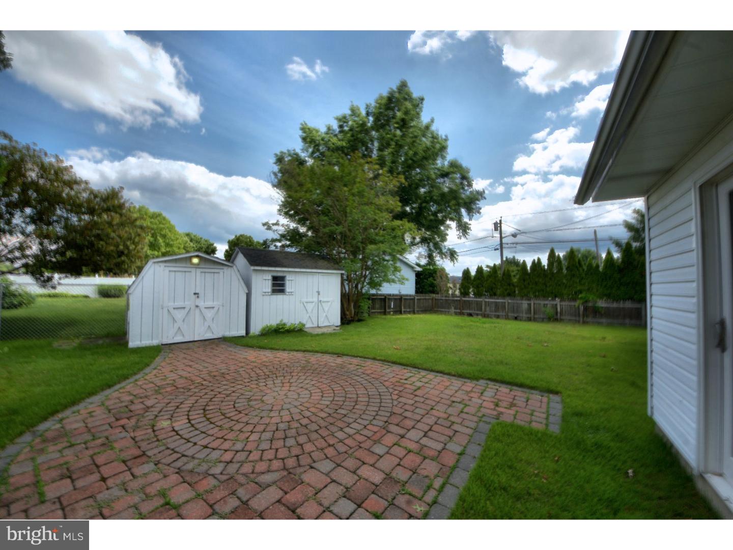 40 Claude Road Hamilton, NJ 08620 - Photo 23 of 25 Gallery Image 23