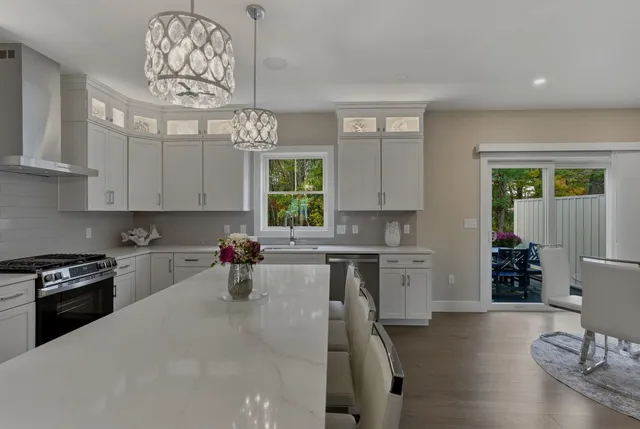 $699,900 | 5 Elise Avenue, Unit LOT 94, Londonderry, NH 03053