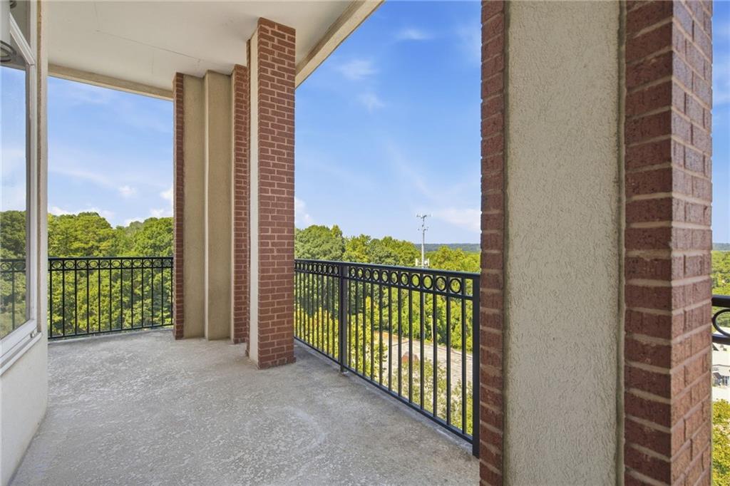 3820 Roswell Road Northeast, Unit 809 Atlanta, GA 30342 - Photo 8 of 42 Gallery Image 8