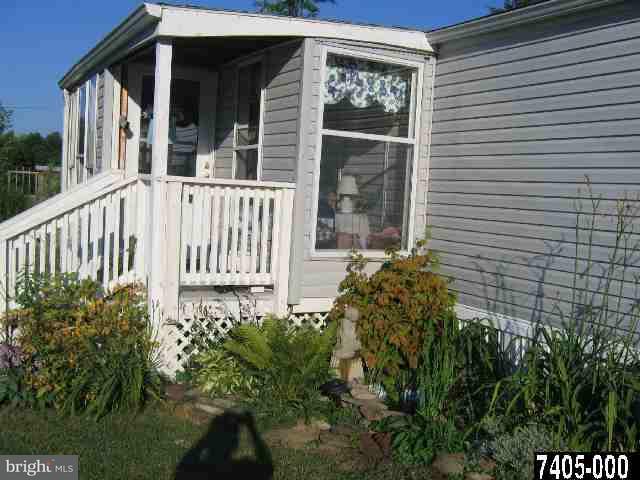 1760 Shrivers Corner Road, Unit 181 Gettysburg, PA 17325 - Photo 3 of 7 Gallery Image 3