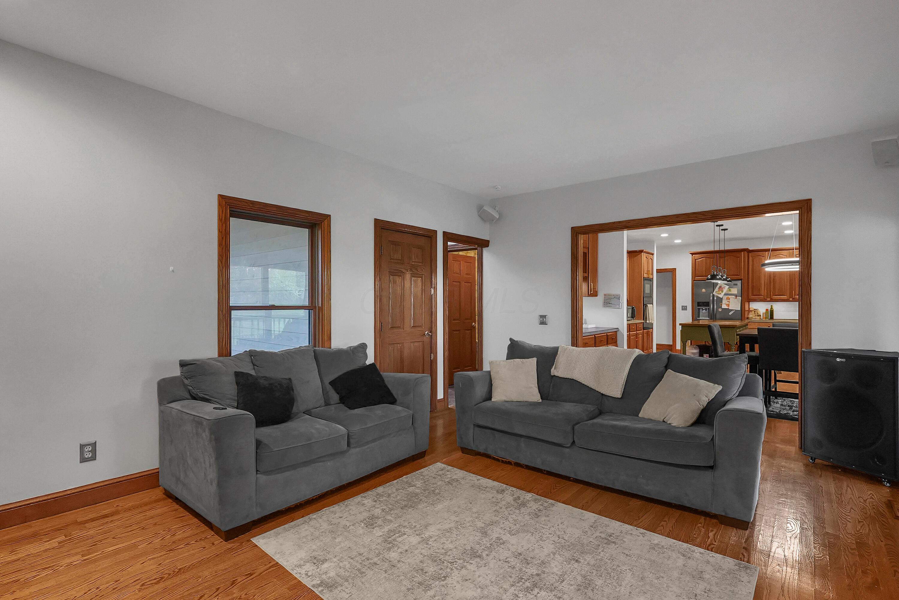 6222 Jacksontown Road Heath, OH 43056 - Photo 9 of 46 DSC00282