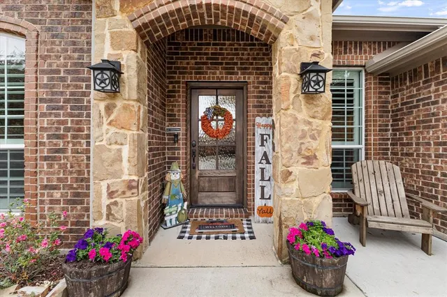 $525,000 | 1395 Waters Edge Drive, Rockwall, TX 75087
