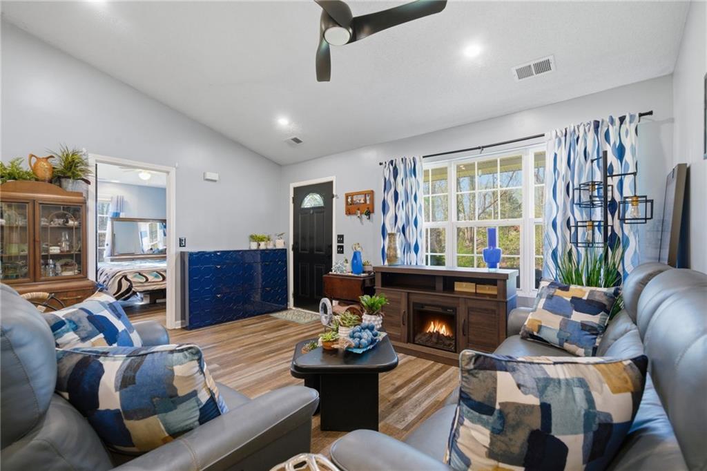 6117 Cardinal Drive Gainesville, GA 30506 - Photo 6 of 36