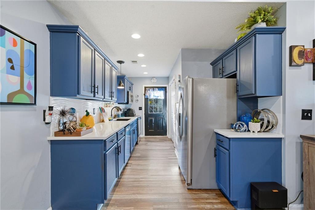 6117 Cardinal Drive Gainesville, GA 30506 - Photo 10 of 36