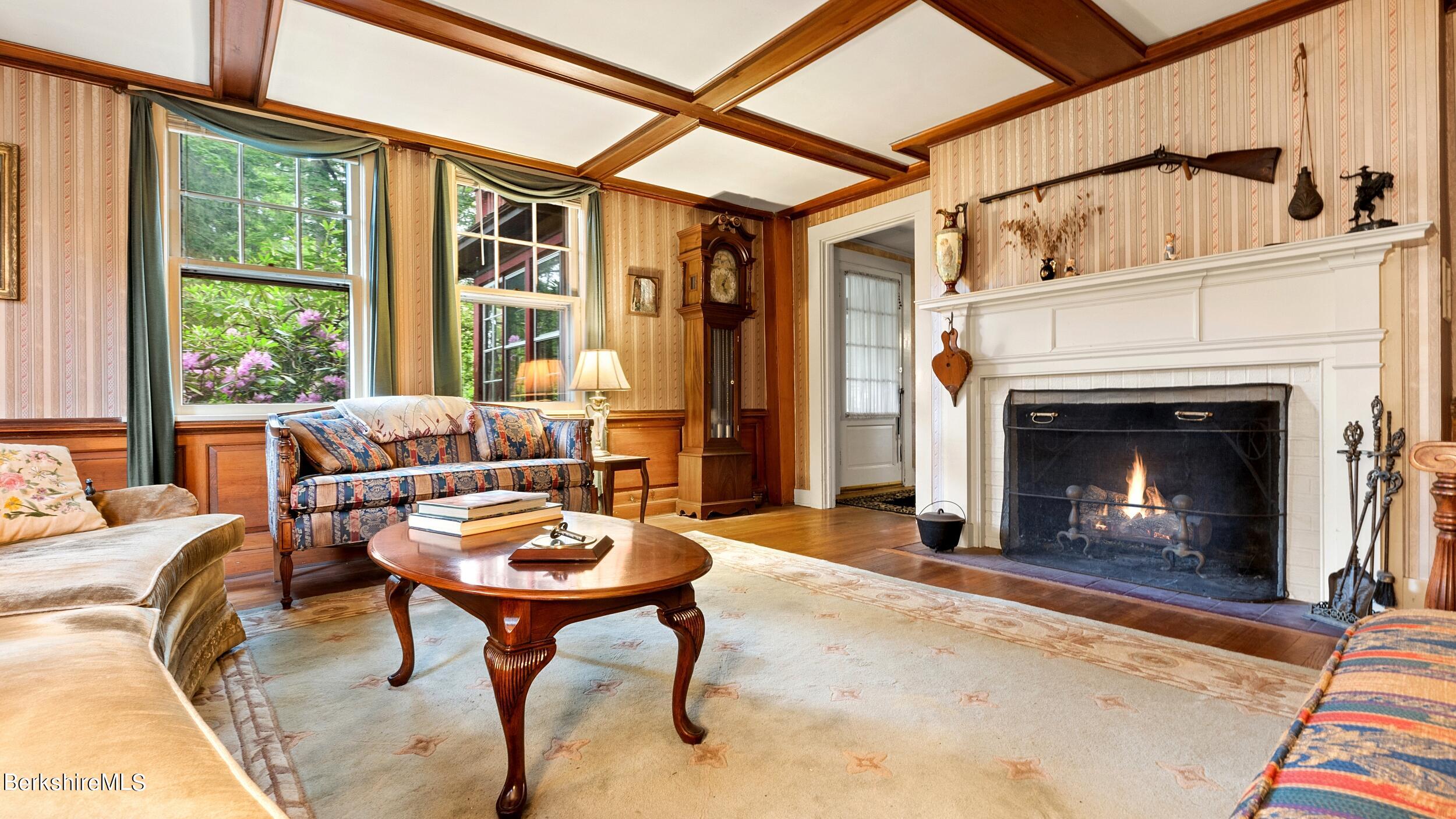 2507 State Road Richmond, MA 01254 - Photo 12 of 36 LIVING ROOM