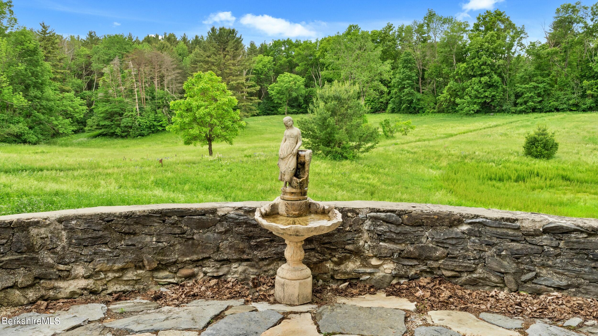 2507 State Road Richmond, MA 01254 - Photo 36 of 36 EXTERIOR - STONE WALL