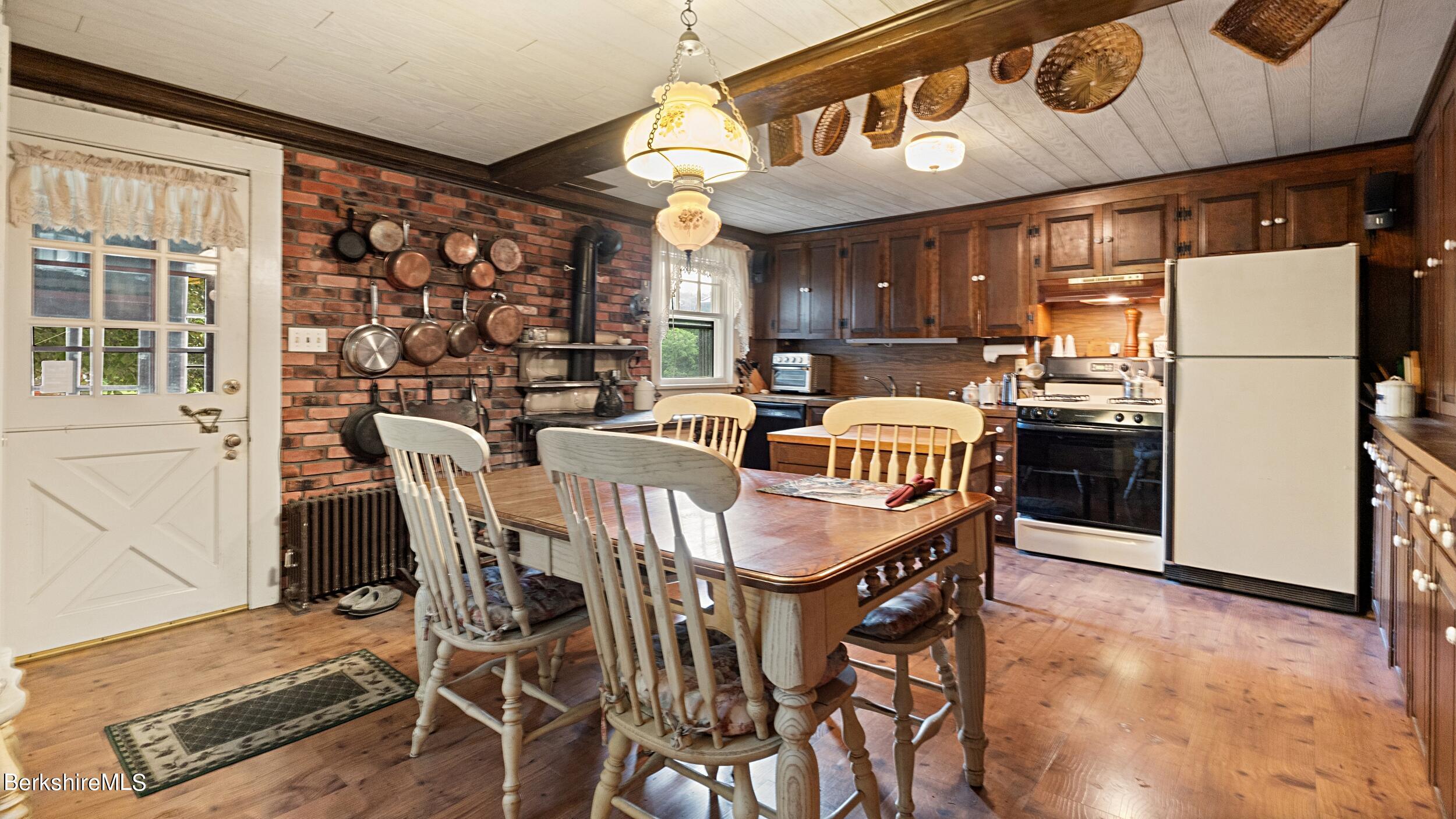 2507 State Road Richmond, MA 01254 - Photo 9 of 36 KITCHEN