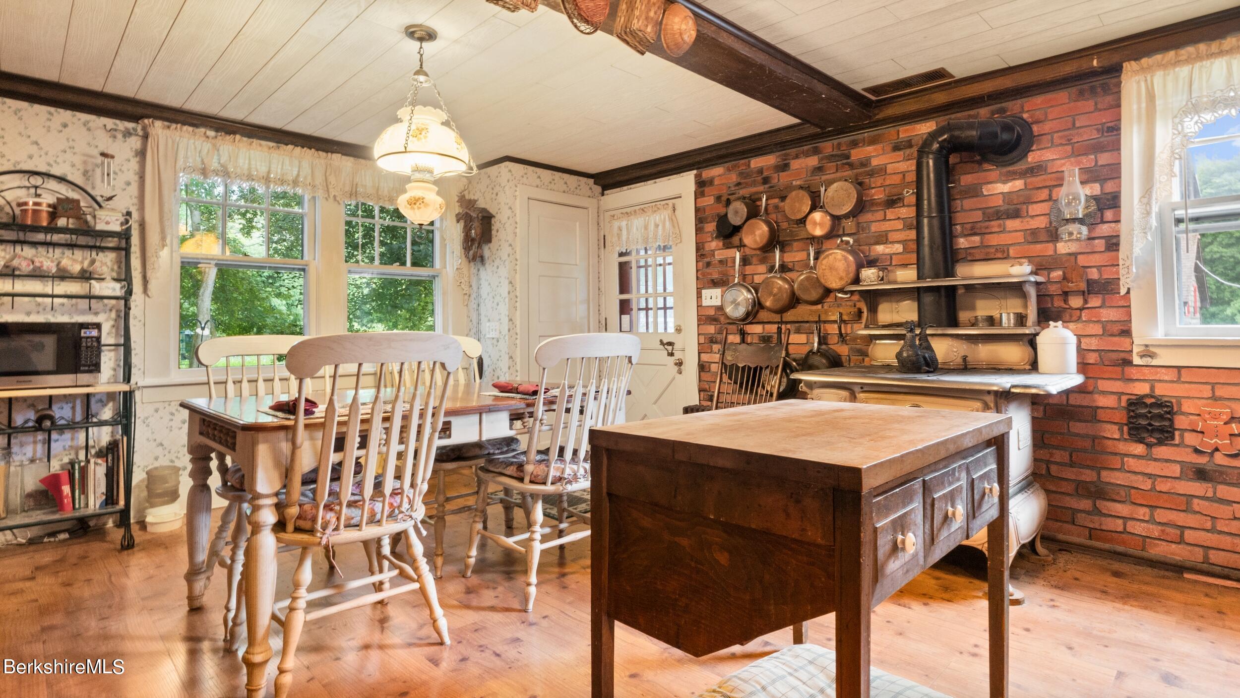 2507 State Road Richmond, MA 01254 - Photo 10 of 36 KITCHEN