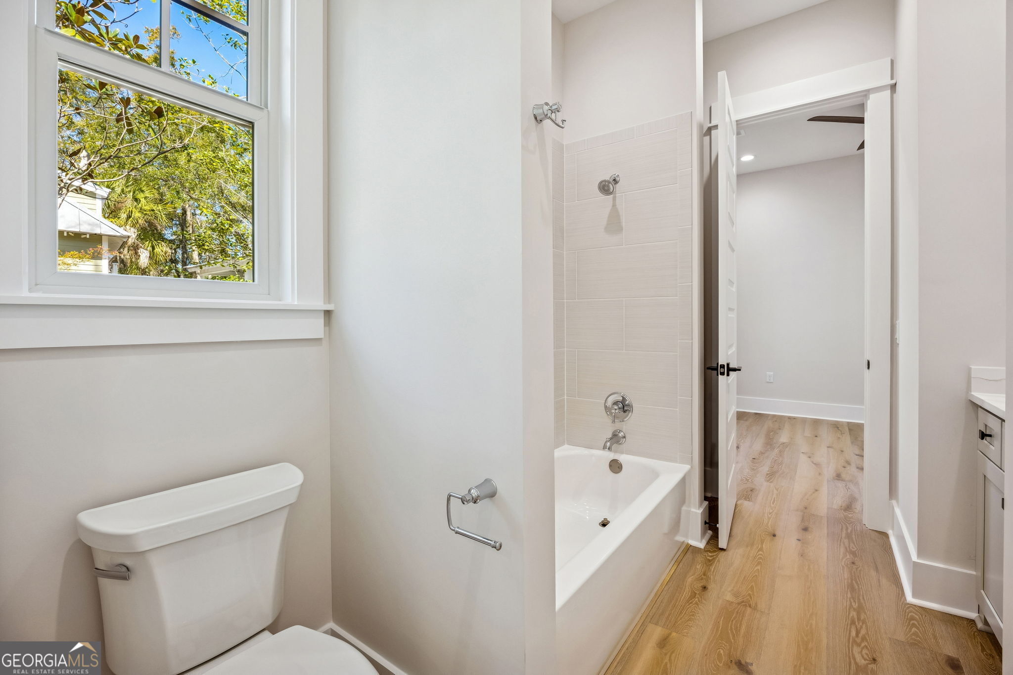308 Anchor Way St. Marys, GA 31558 - Photo 43 of 55 a bathroom with a bathtub and a toilet