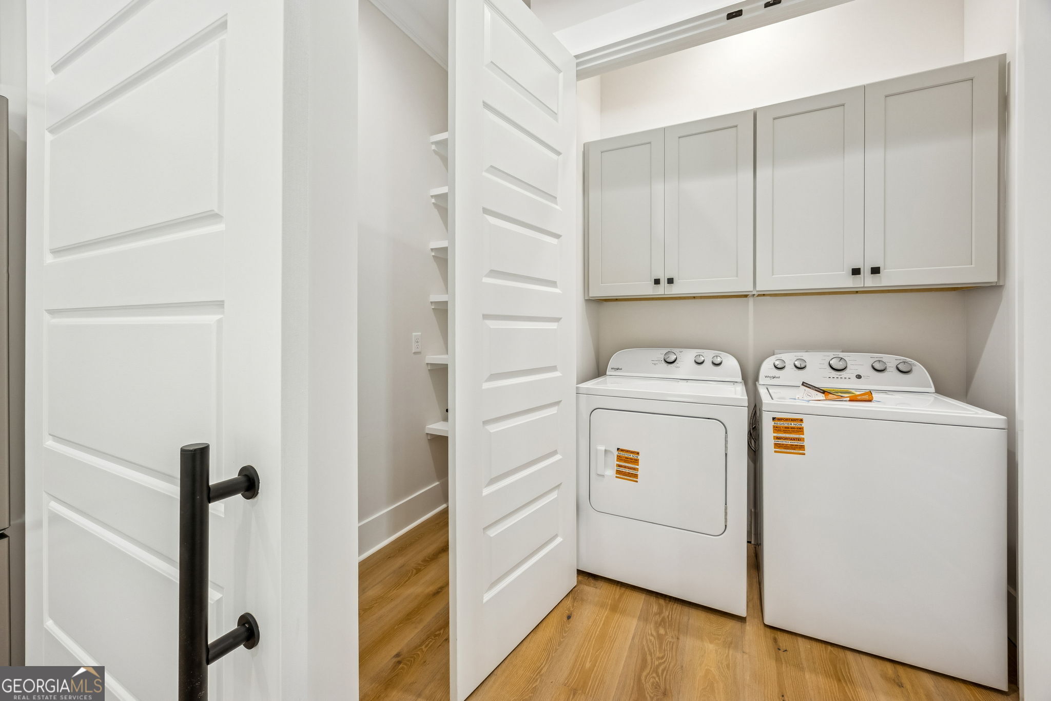 308 Anchor Way St. Marys, GA 31558 - Photo 47 of 55 a utility room with dryer and washer