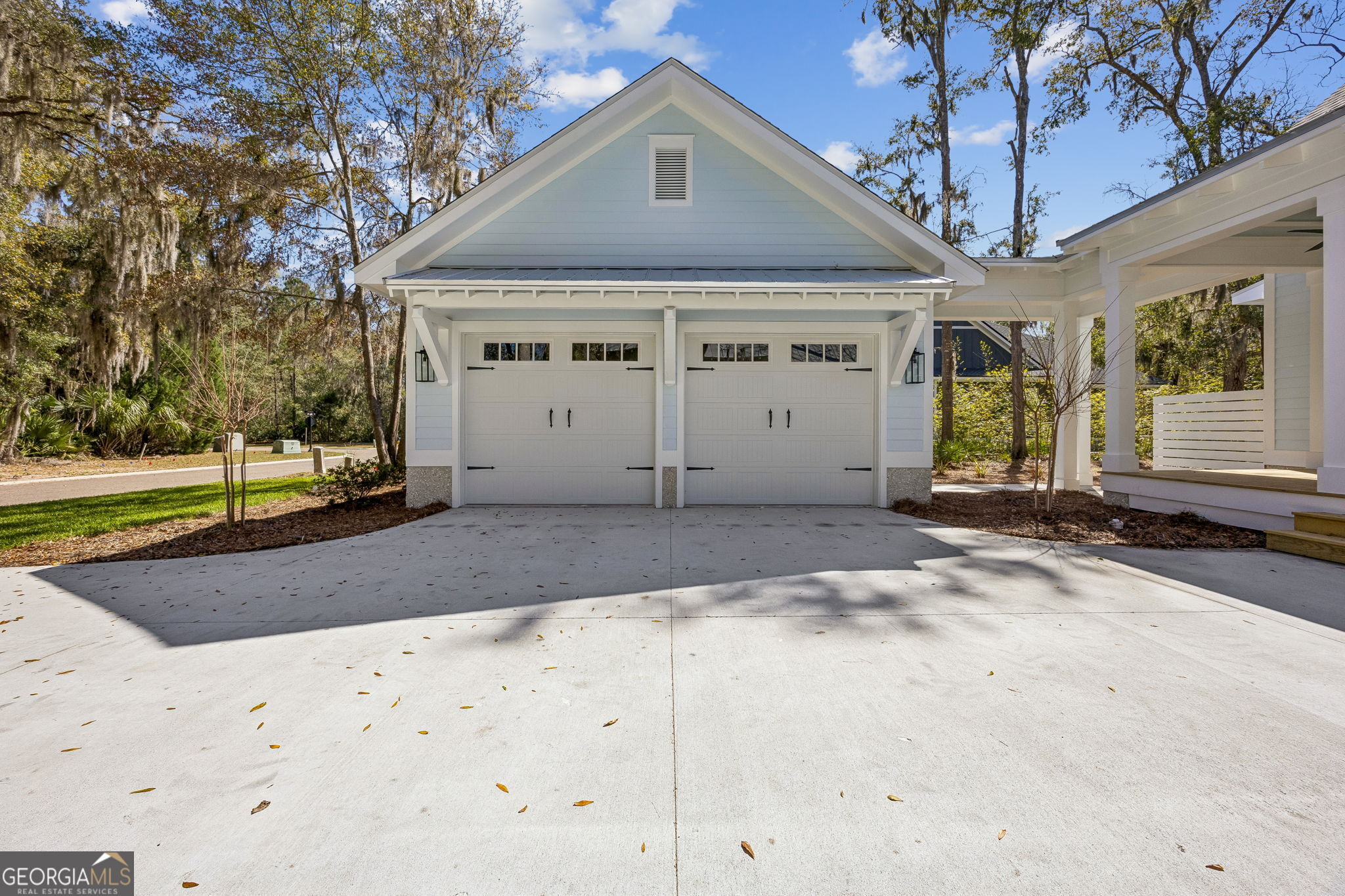 308 Anchor Way St. Marys, GA 31558 - Photo 50 of 55 a view of a house with wooden fence
