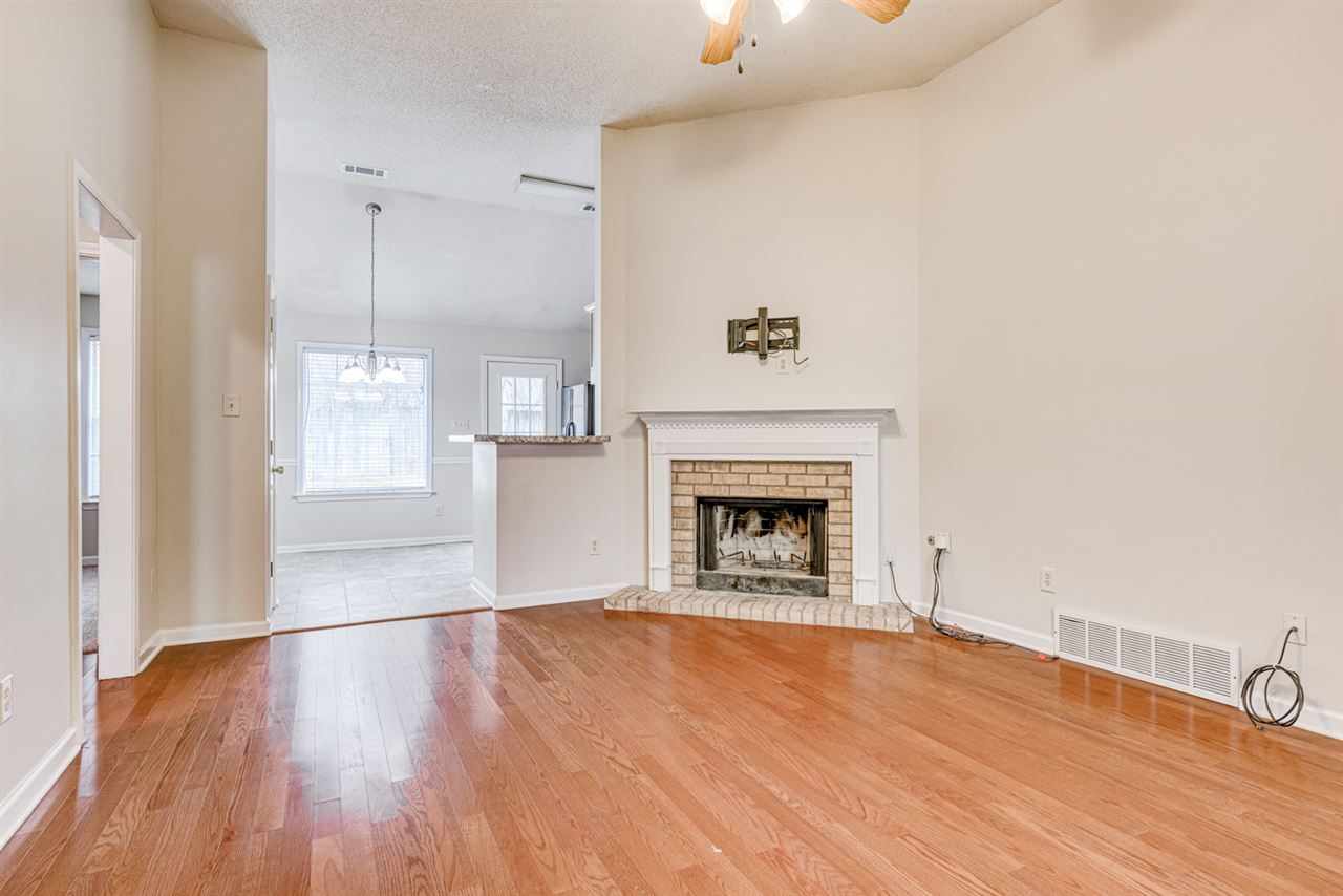 10126 Cameron Ridge Trail Memphis, TN 38016 - Photo 5 of 19 Gallery Image 5
